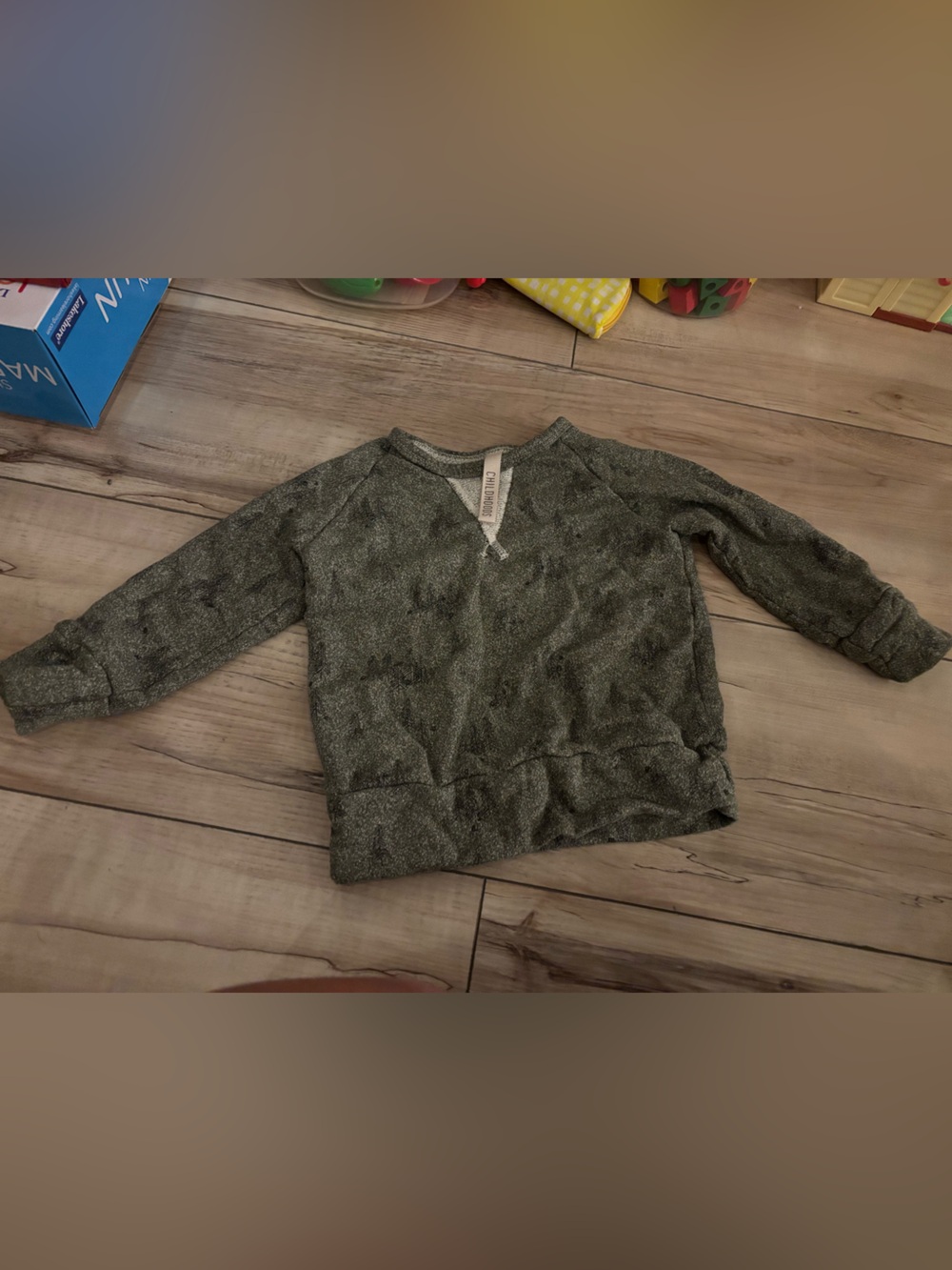 Cozy Olive Green Kids Sweatshirt - Casual Crew Pullover